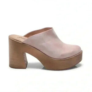 Free People suki clogs